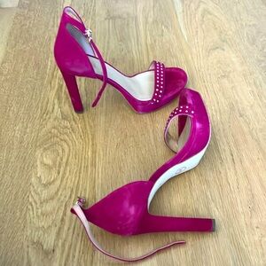 MICHAEL Michael Kors Margot Platform Sandal Berry Suede Size 8M